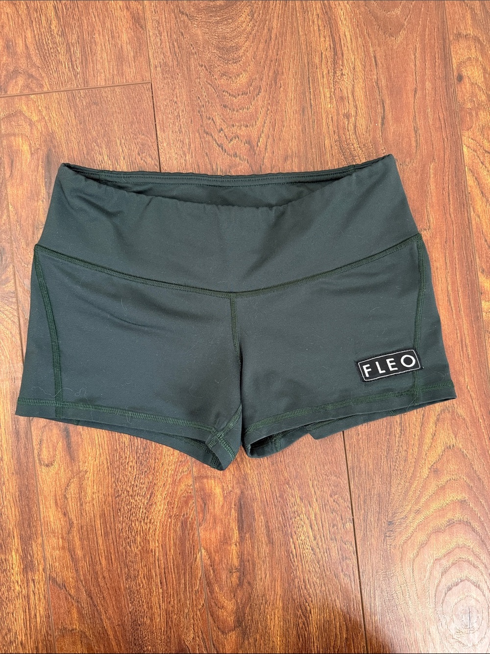 FLEO Shorts 2.5” Inseam